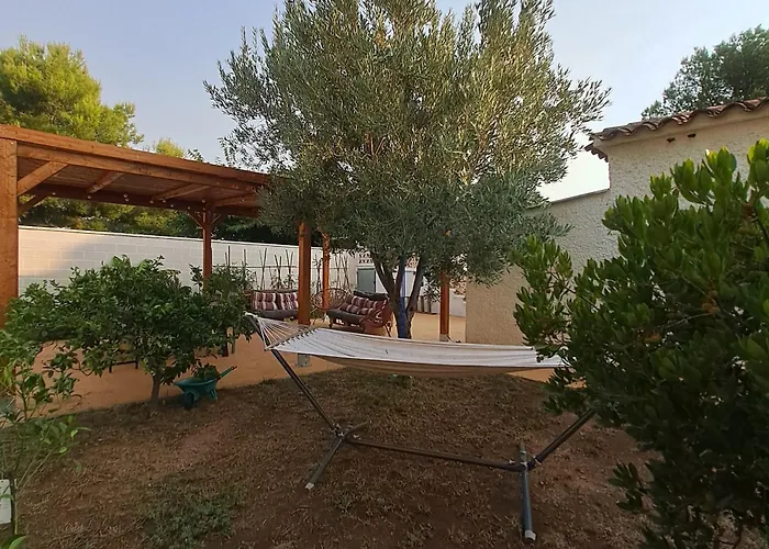 Buganvilla Holiday home *